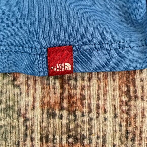 North Face Vapor Wick Tank Top - Picture 3 of 4